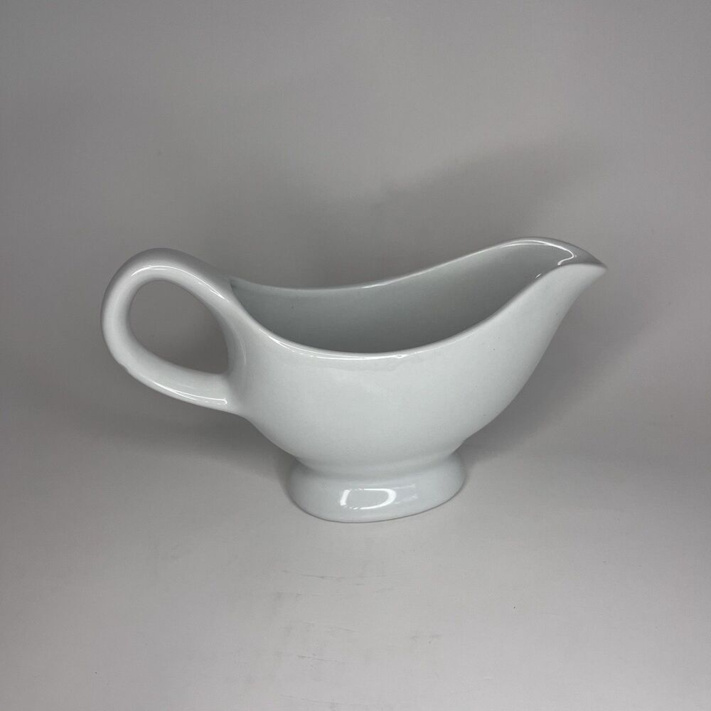 White Ceramic Gravy Boat White Oval Glossy - Used